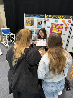 Messestand m. Yilmaz Messestand m. Yilmaz